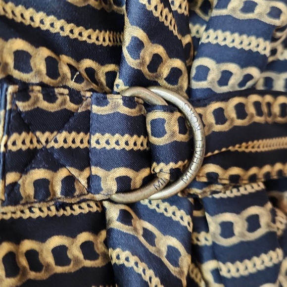 🔥FINAL💲⬇️MICHAEL Michael Kors Black/Gold Chain Print Smocked Top, Size M ~ EUC - Picture 7 of 7